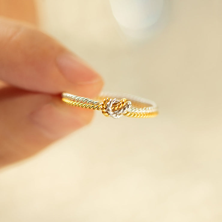Two Strand Knot Ring