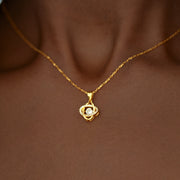 Knot Necklace