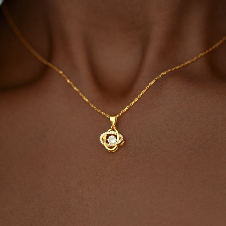 Knot Necklace