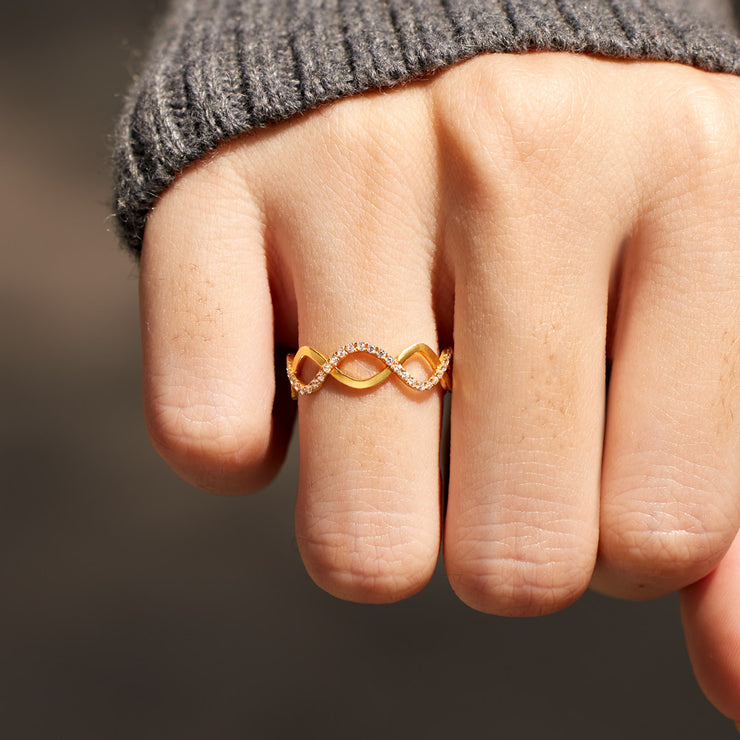 Double Wave Golden Ring