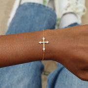 Sparkling Cross Bracelet