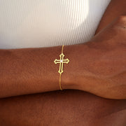 My Small Circle Of Female Friends Hollow Out Cross Bracelet