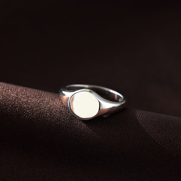Clean Slate Signet Ring