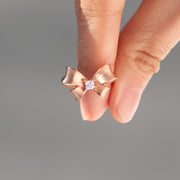 Brushed Bow Square Gold Ring S925