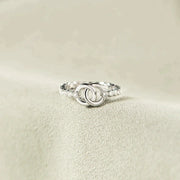 Pavé Interlocking Ring