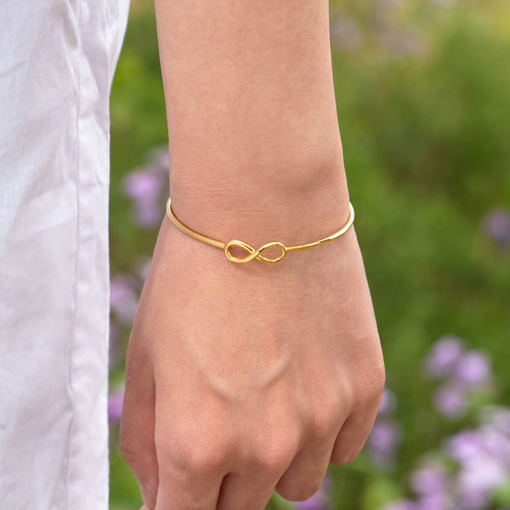 1-8 Initial Charm Infinity Bracelet