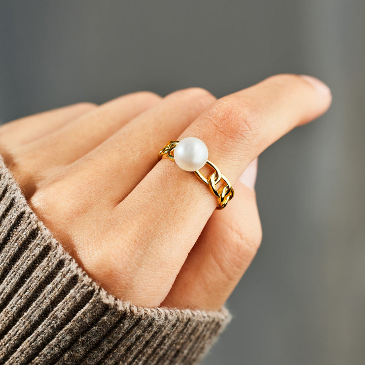 Pearl Chain Link Ring