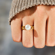 Pearl Chain Link Ring