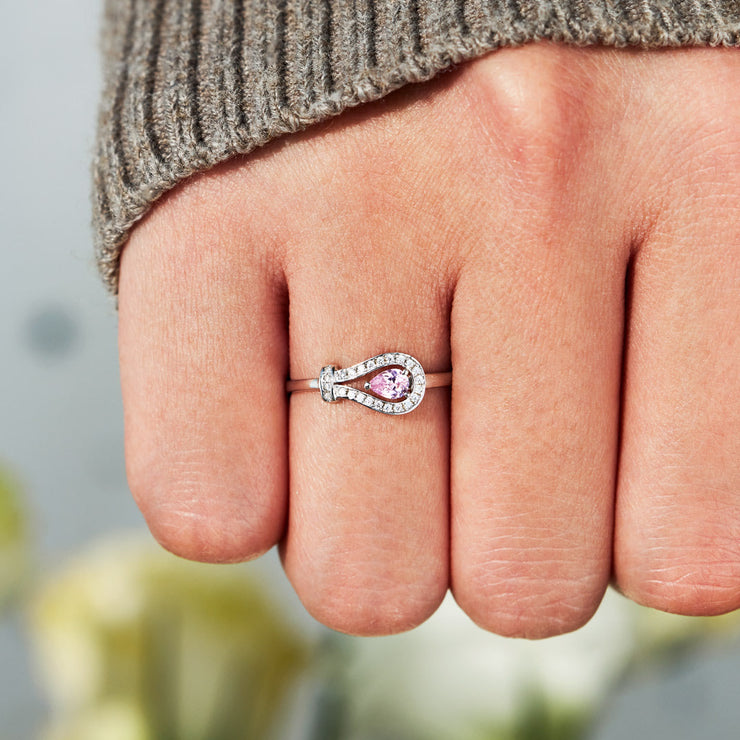 Pavé Knot Ring