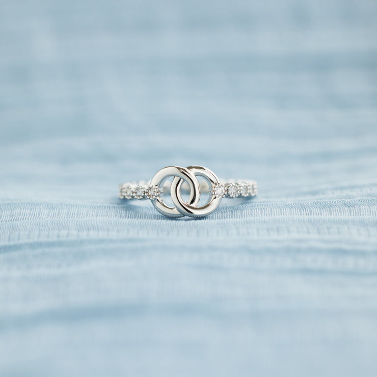 Baby Interlocking Rings Mother & Daughter Forever Linked Pavé Interlocking Ring