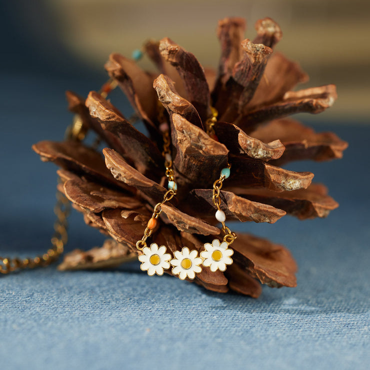 Triple Daisy Bracelet