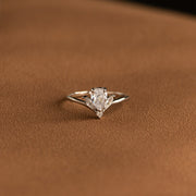 pear shaped trio stone promise ring