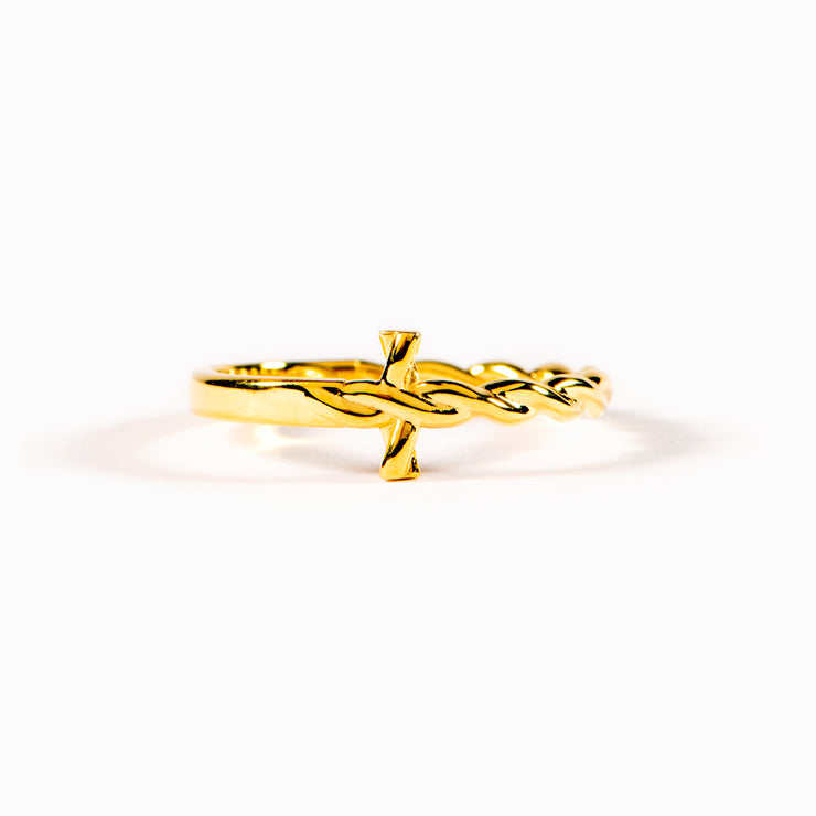 Twisted Cross Ring