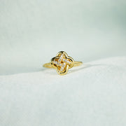 Un-slipping Knot Celtic Love Knot Ring