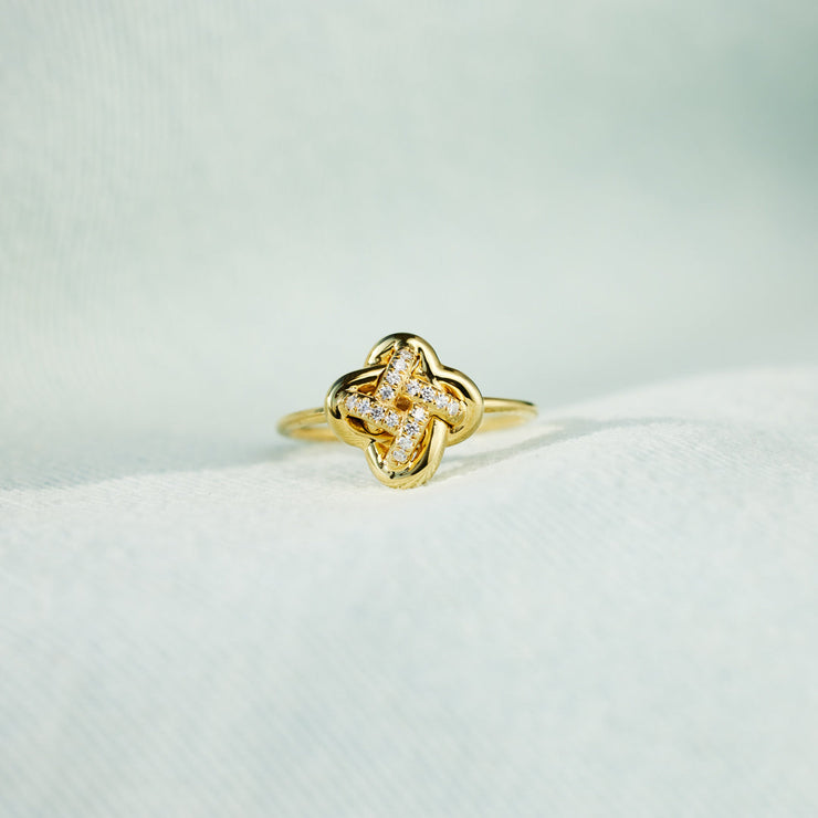 Un-slipping Knot Celtic Love Knot Ring