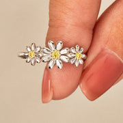 Three Flower Ring - Think About You Every Daisy 